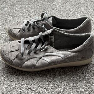 Skechers Women's Light Gray Canvas Lace-Up Sneakers